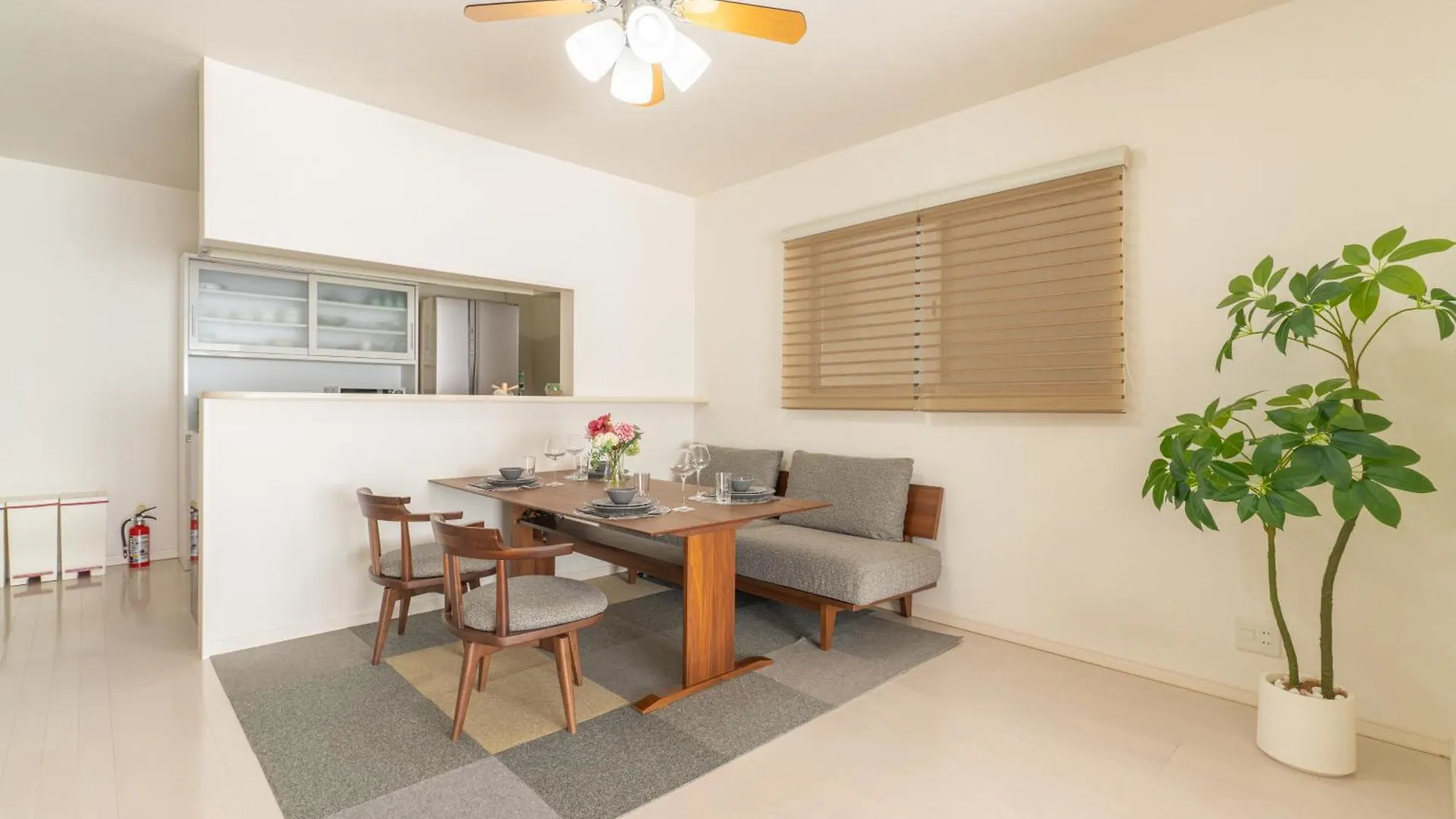 Holiday home 天下茶屋駅前の4LDK戸建て: 関空・難波・心斎橋近接 Villa Osaka
